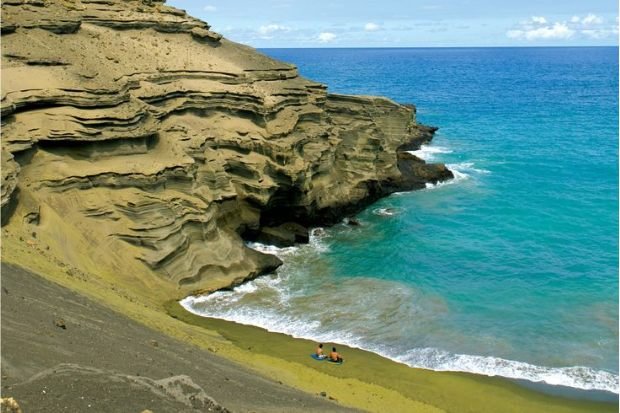 Peran Wisatawan dalam Menjaga Alam
